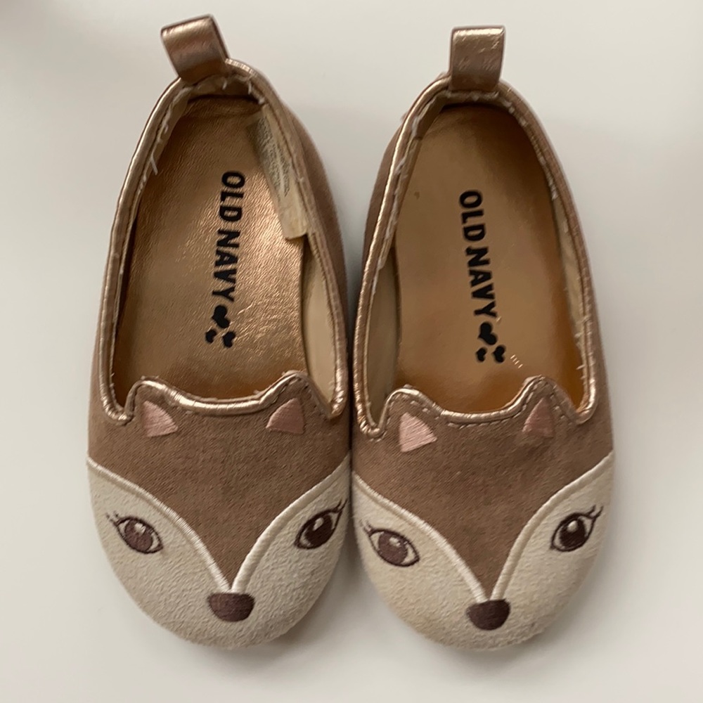 Old Navy size 5 baby girl fox flats